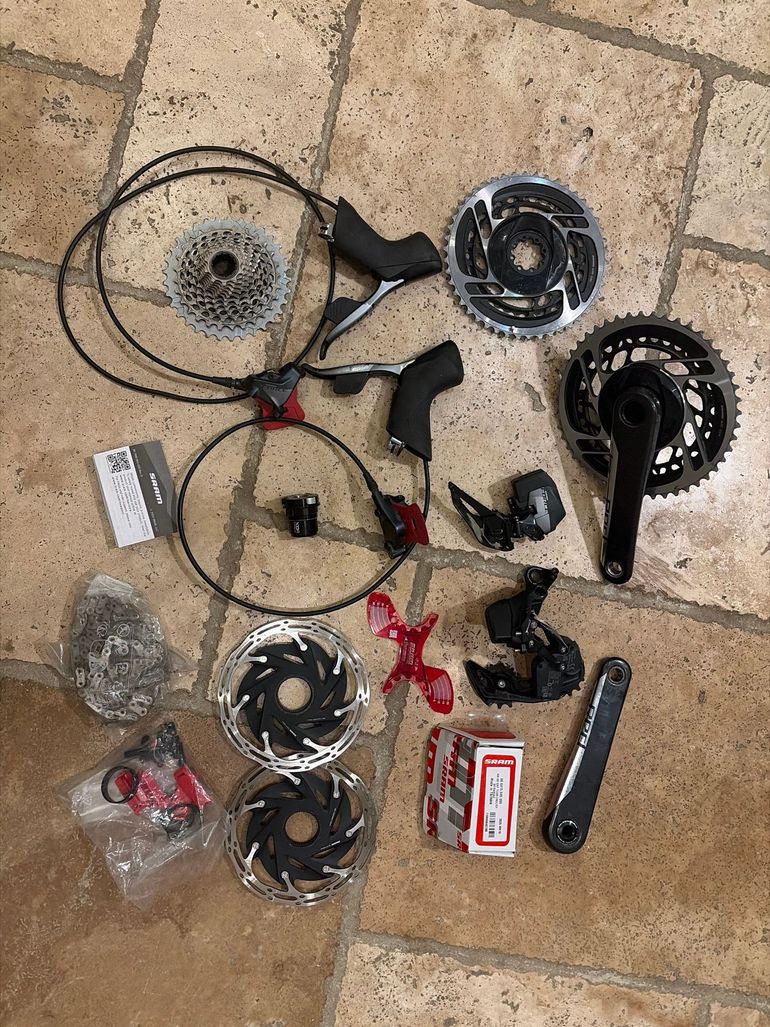 Used Sram Spider AXS Groupset Road 2024 bike — image 1 of 4
