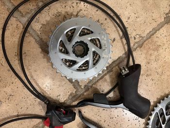 Used Sram Spider AXS Groupset Road 2024 bike — image 3 of 4