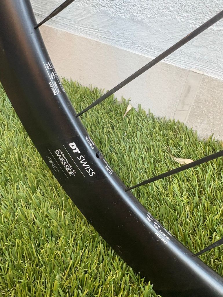 Used Dt Swiss ARC 1100 DICUT 50mm 2024 bike — image 6 of 8