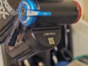 Brugt Fox DPX2 Shock 230×62.5 2021 bike — billede 2 af 2