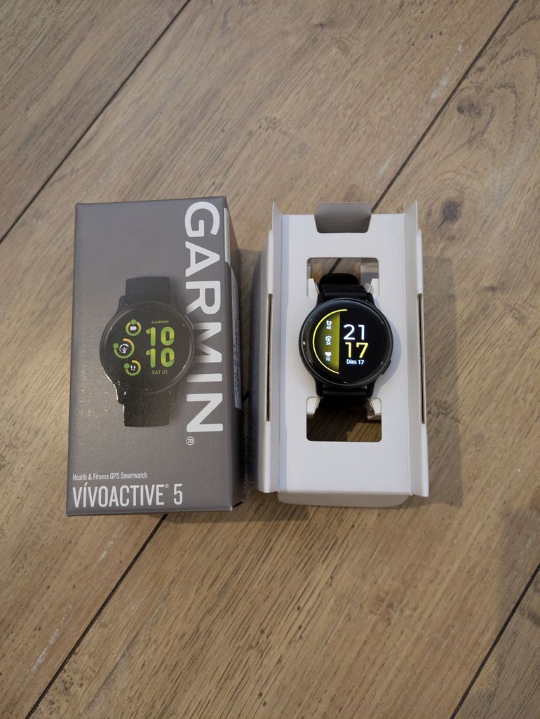 Used Garmin Vivoactiv 5 2025 bike — image 2 of 5