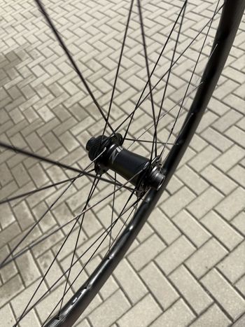 Used Zipp 353 NSW Tubeless Disc-brake Wheelset bike — image 23 of 23