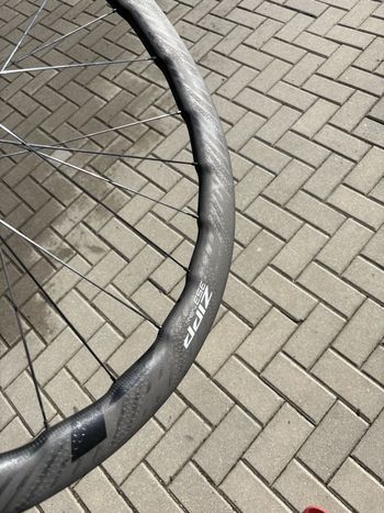 Used Zipp 353 NSW Tubeless Disc-brake Wheelset bike — image 13 of 23