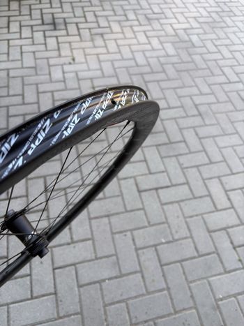 Used Zipp 353 NSW Tubeless Disc-brake Wheelset bike — image 28 of 31