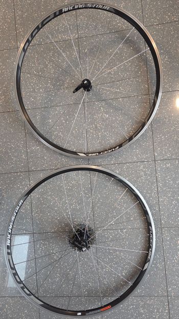 Used Fulcrum Racing S-Four Wheels 11-30 11v Cassette bike — image 2 of 4