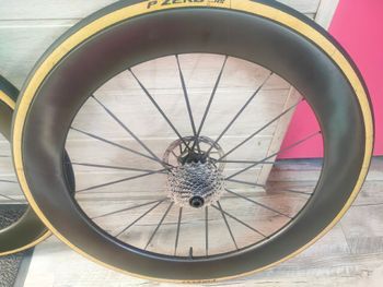 Used carbon speed Speed 65 tubless t 1100 2026 bike — image 3 of 7