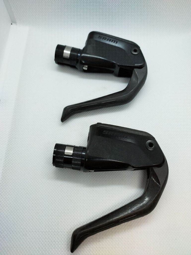 Used Sram Red eTap AXS set bike — image 3 of 7