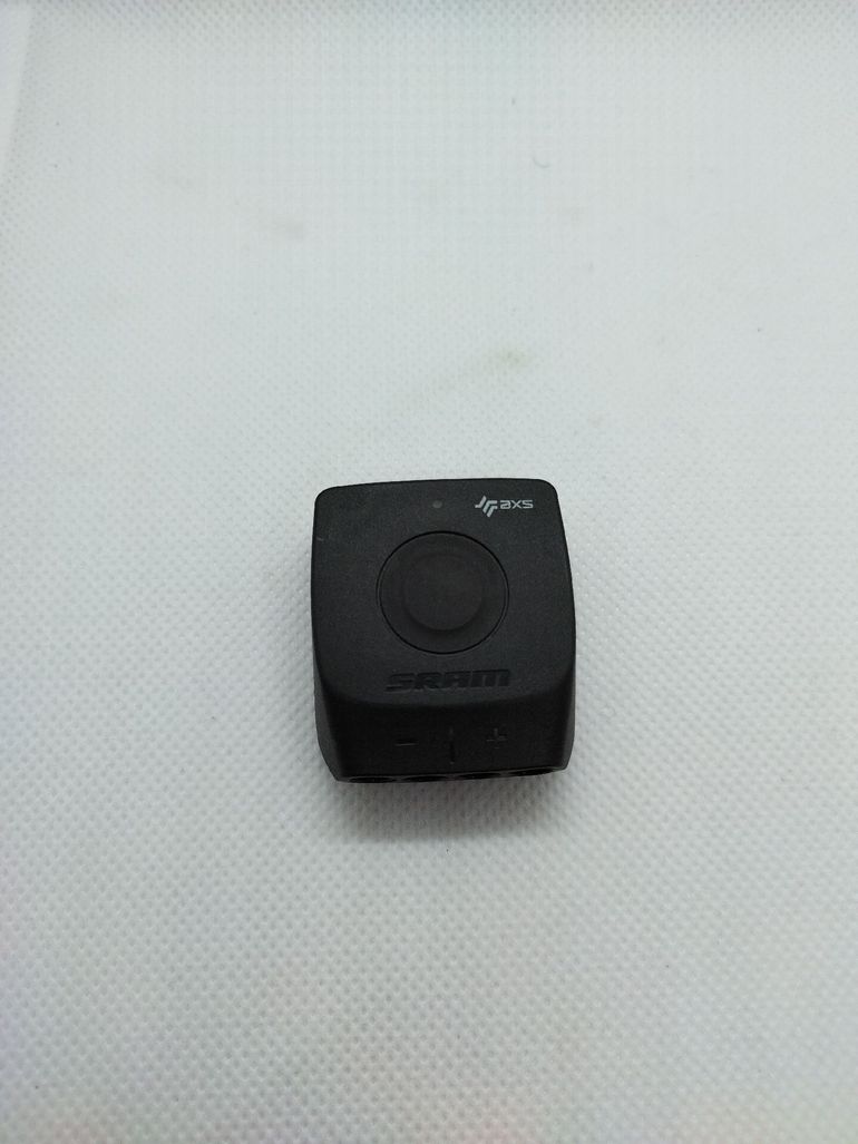Used Sram Red eTap AXS set bike — image 4 of 7