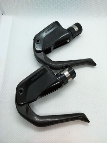 Used Sram Red eTap AXS set bike — image 2 of 7