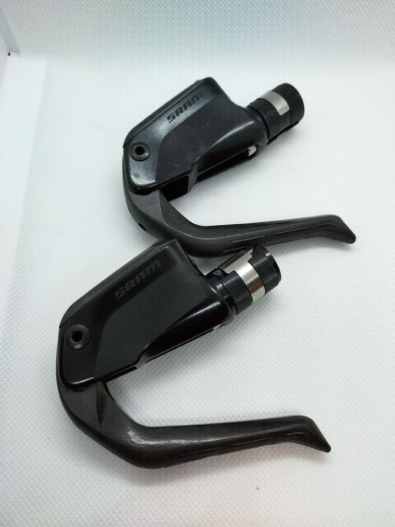 Used Sram Red eTap AXS set bike — image 2 of 7