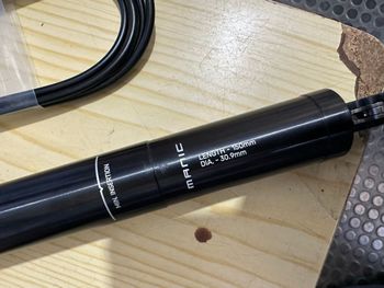 Used X-Fusion Manic Dropper Seatpost 30.9mm 150mm bike — image 4 of 6