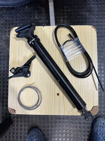 Used X-Fusion Manic Dropper Seatpost 30.9mm 150mm bike