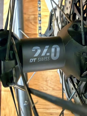 Used Syncros Capital 1.0s 40mm Wheelset 2026 bike — image 3 of 6