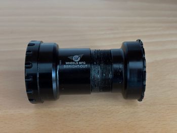 Used Wheels MFG BBright-Out with EABEC-3 Enduro sealed bearings for SRAM DUB bike — image 3 of 6