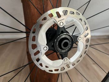 Used Bontrager Aeolus RSL 37 Tubular Carbon Wheelset bike — image 6 of 8