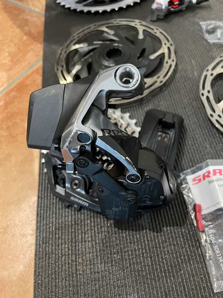 Used Sram RED AXS 2022 bike — image 13 of 13