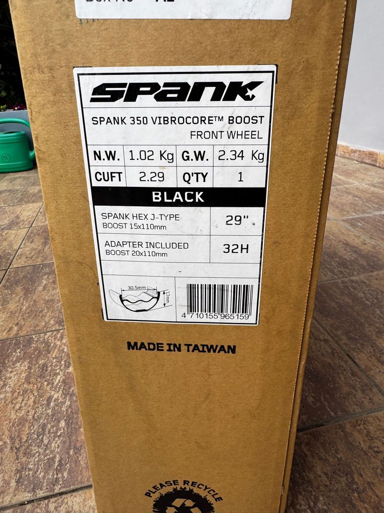 Used Spank Vibrocore 350 29” Front Wheel bike — image 4 of 4