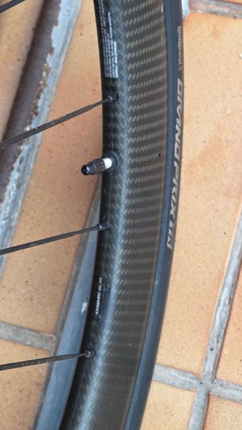 Used Mavic Cosmic SL 45 Disc 23mm 2024 bike — image 3 of 3