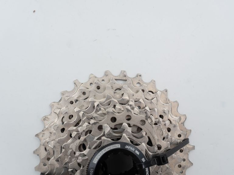 Used Shimano Ultegra CS-R8100 11-30 12spd bike — image 2 of 2
