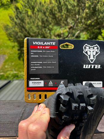 Used Wtb Vigilante 29x2.5" bike — image 2 of 2