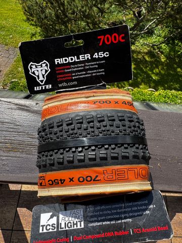 Used Wtb Riddler 700x45 bike — image 2 of 4