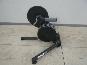 Used Wahoo Rollentrainer Kickr bike — image 2 of 3