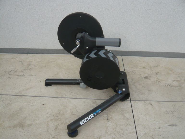 Used Wahoo Rollentrainer Kickr bike — image 2 of 3
