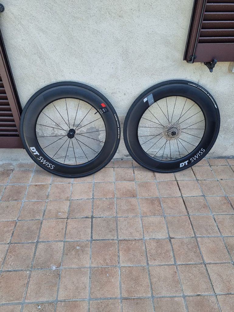 Used Dt Swiss ARC 1400 DICUT DB 85 12/142 mm Shimano 2024 bike — image 1 of 9