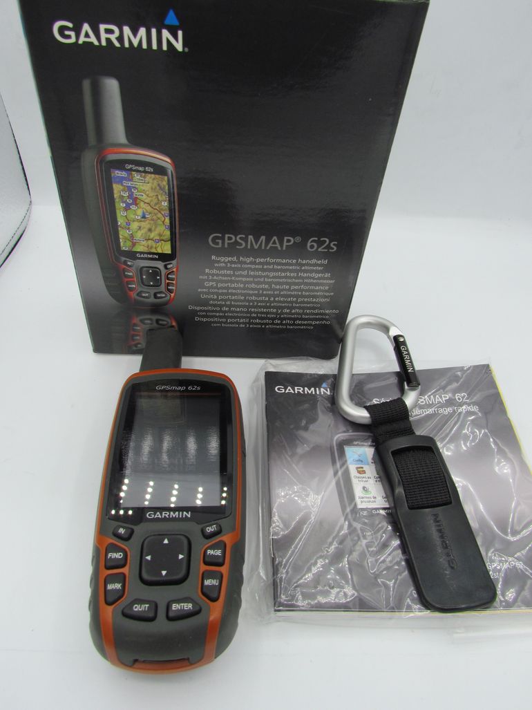 Used Garmin GPSMAP 62s bike — image 1 of 6