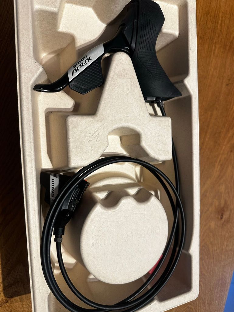 Used Sram Apex AXS bike — image 9 of 9