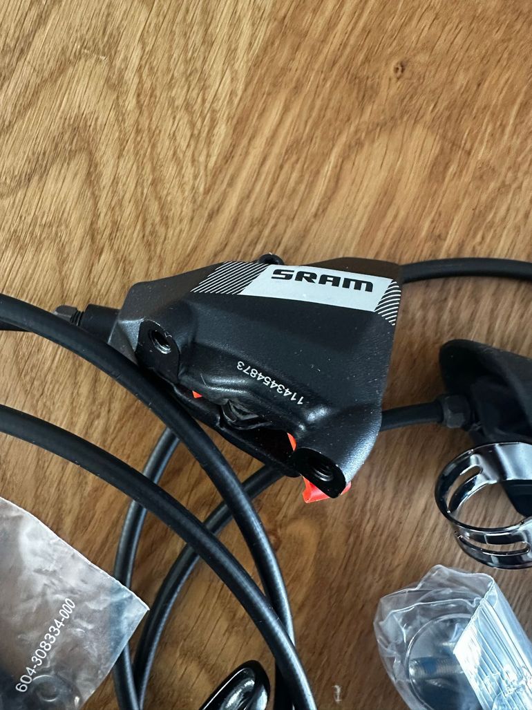 Used Sram Apex AXS bike — image 4 of 9