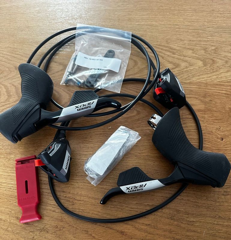 Used Sram Apex AXS bike — image 1 of 9