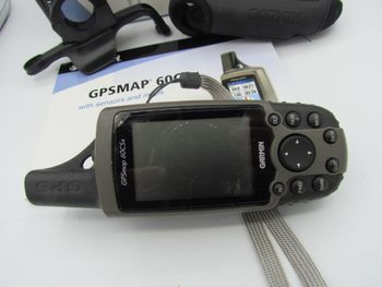 Used Garmin GPSMAP 60CSx GPS Navigator bike — image 4 of 9