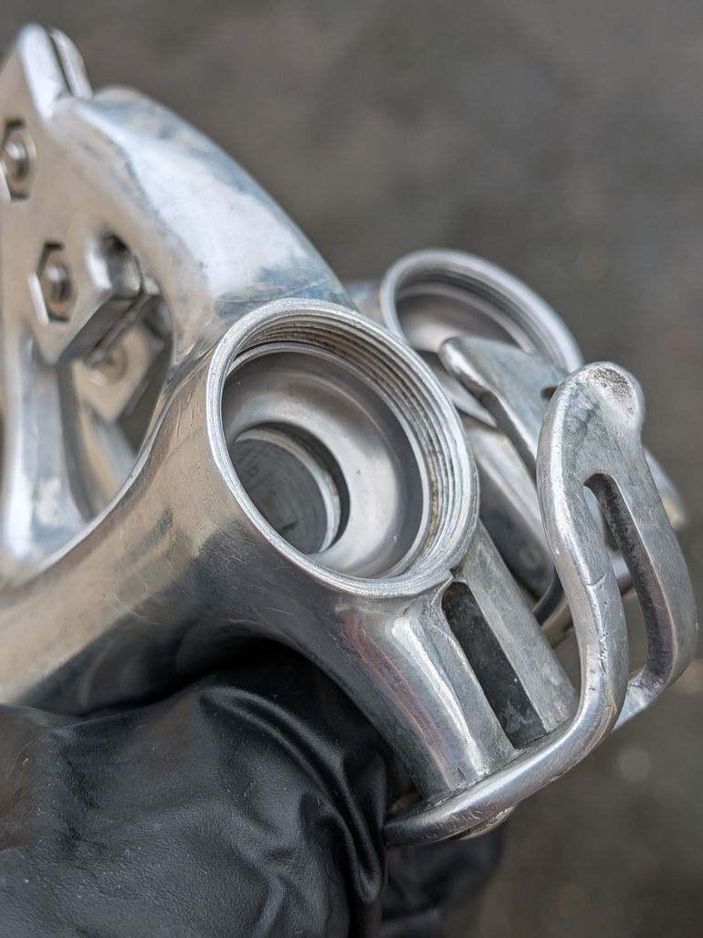 Used Campagnolo Chorus bike — image 4 of 20