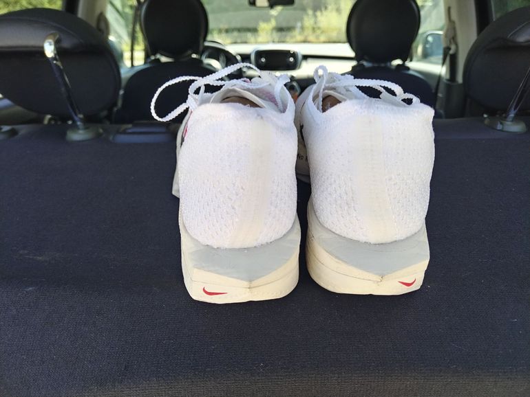 Used Nike Vaporfly 3 2025 bike — image 4 of 7