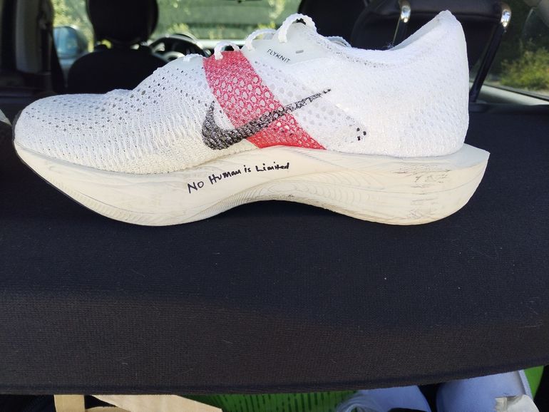 Used Nike Vaporfly 3 2025 bike — image 2 of 7