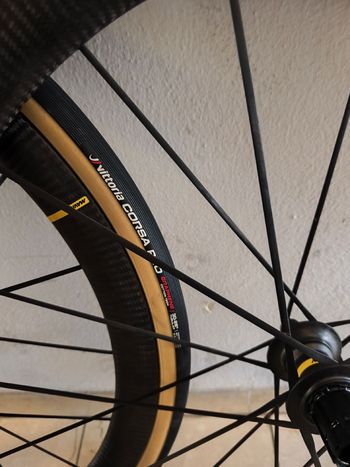 Used Mavic Ultimate Tubular 2025 bike — image 4 of 4