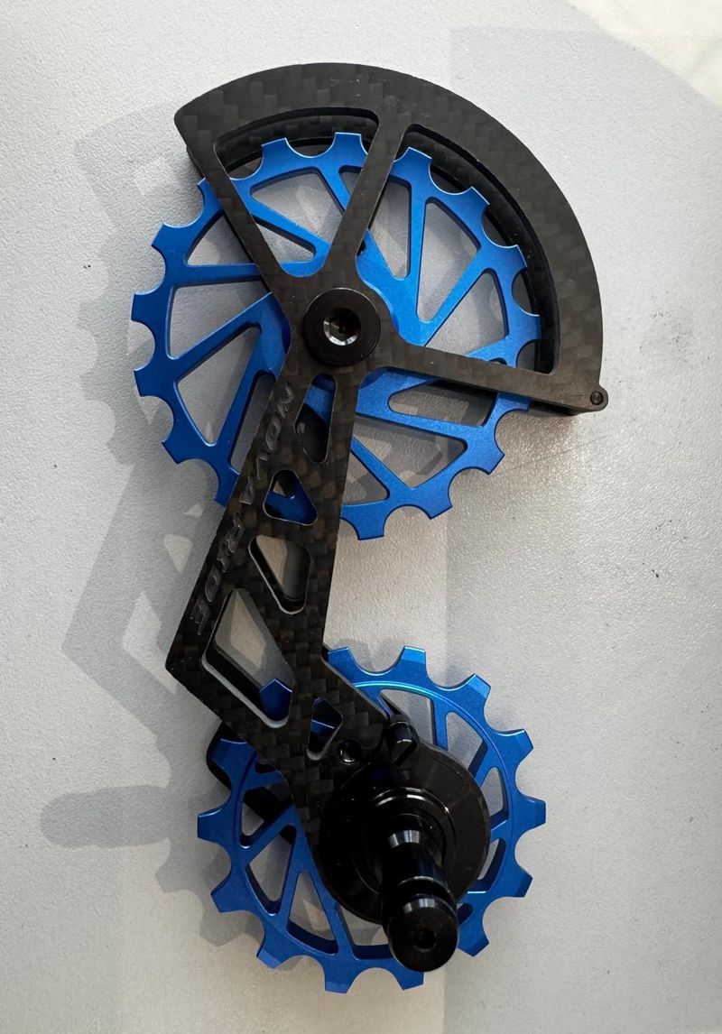 Nova Ride Kit Pulegge + Gabbia in Carbonio OSPW per Shimano Ultegra/Dura-Ace R8000-R9100 11v 2026 Drivetrain & Pedals usato