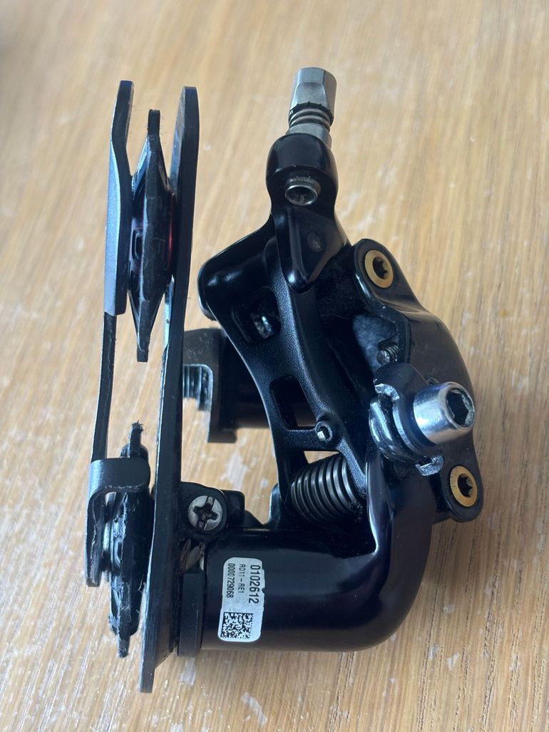 Used Campagnolo Record 11 vitesses bike — image 7 of 8