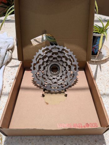 Used E*Thirteen Helix Plus 12-Speed 9-50t Cassette 2024 bike — image 5 of 7