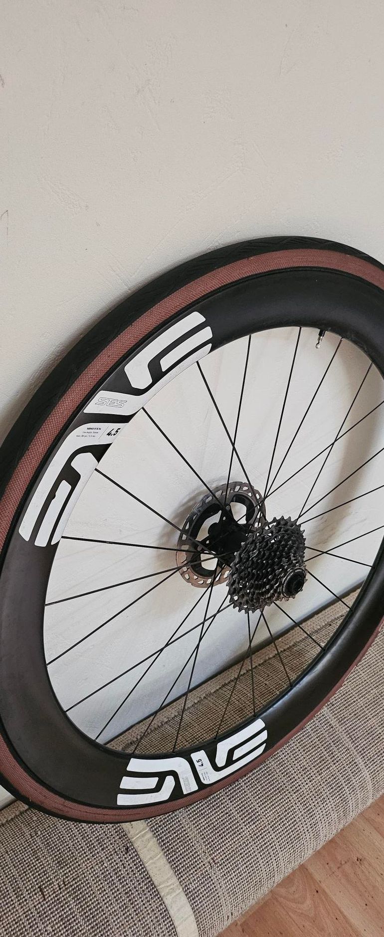 Used Enve SES 4.5 Wheelset 2025 bike — image 6 of 6