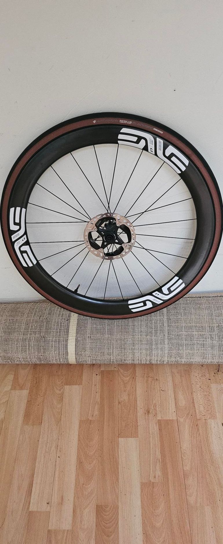 Used Enve SES 4.5 Wheelset 2025 bike — image 3 of 6