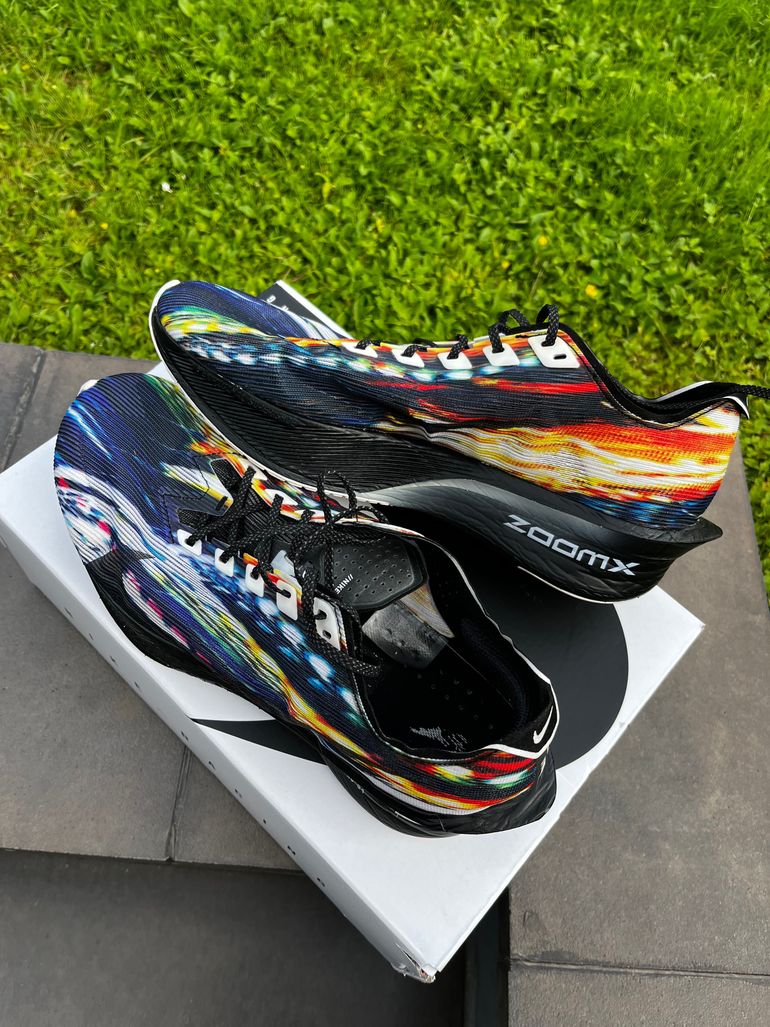 Used Nike Vaporfly 4 Size 44,5 2025 bike — image 2 of 6