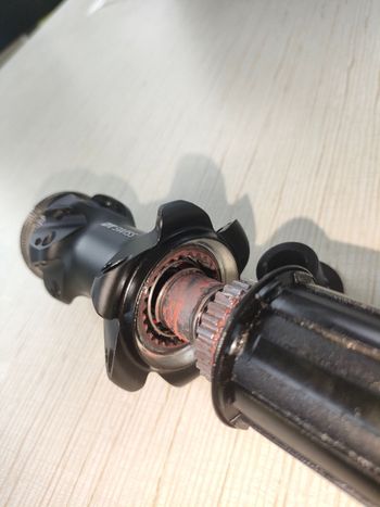 Used Dt Swiss 370 Rear Hub 11-speed Ratchet 2024 bike — image 9 of 10