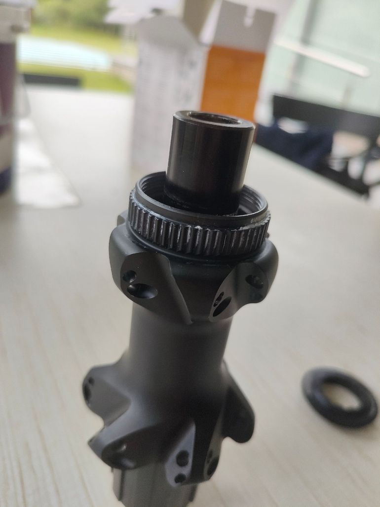 Used Dt Swiss 370 Rear Hub 11-speed Ratchet 2024 bike — image 4 of 10