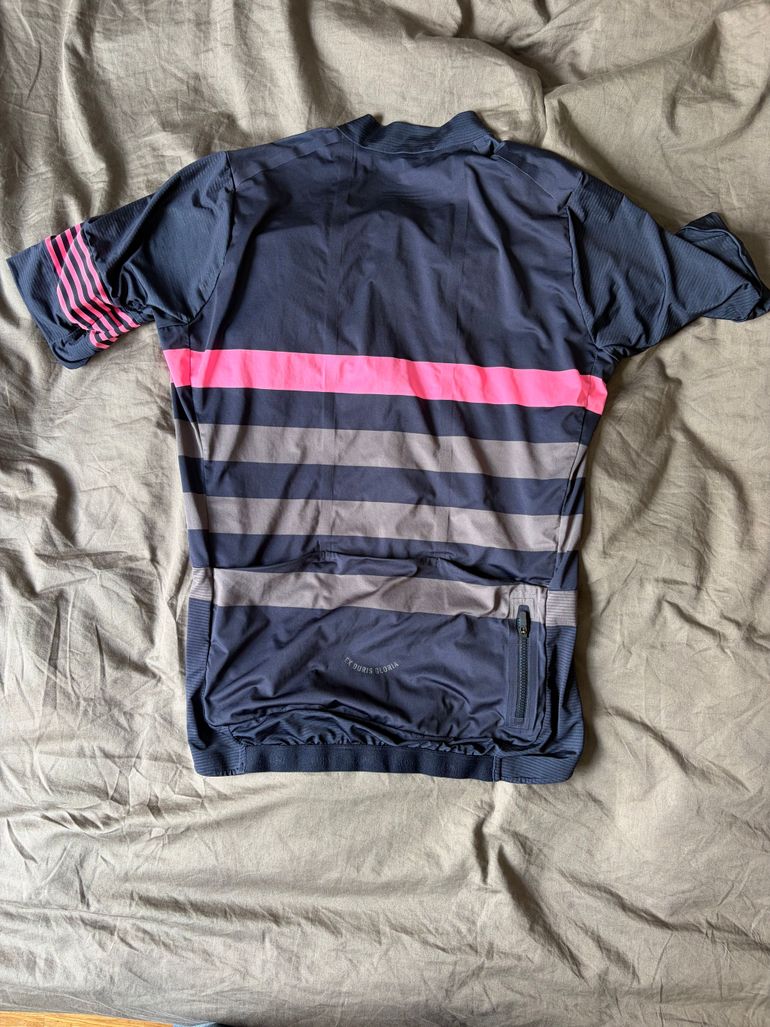 Used Rapha RCC Limited Edition Jersey 2024 bike — image 2 of 3