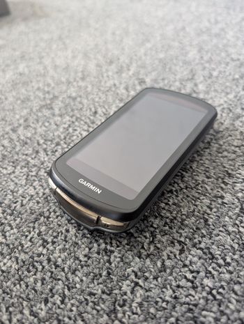 Used Garmin Edge 1040 Solar 2024 bike — image 2 of 6