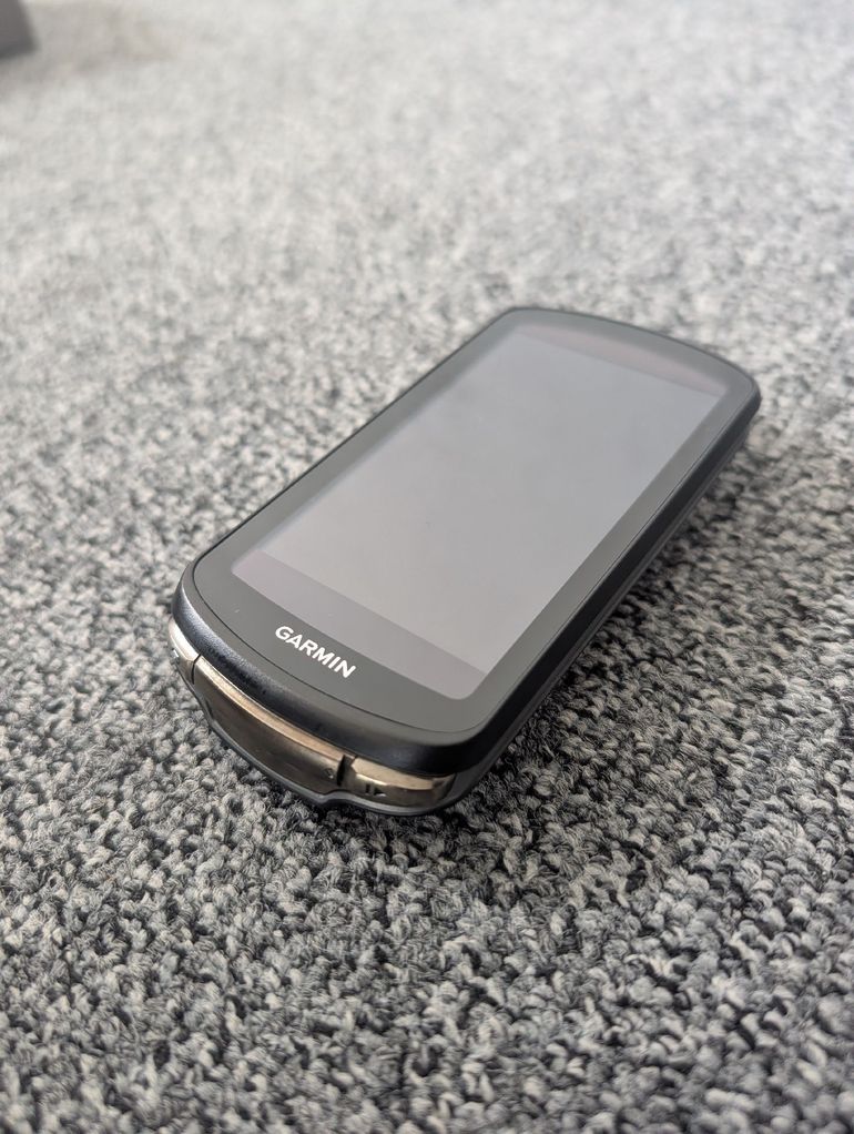 Used Garmin Edge 1040 Solar 2024 bike — image 2 of 6