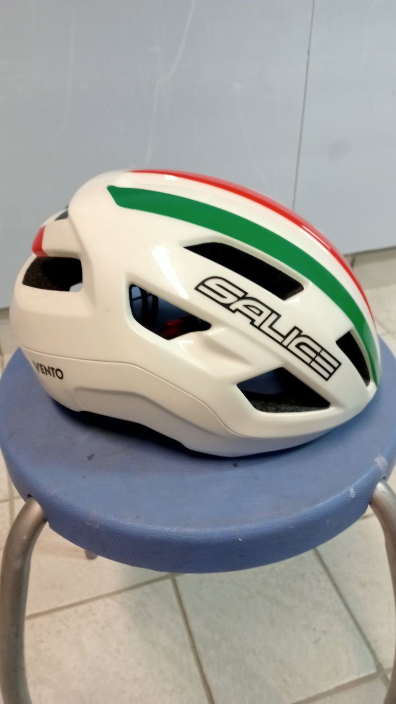 Used SALICE Vento tricolore bike — image 2 of 8