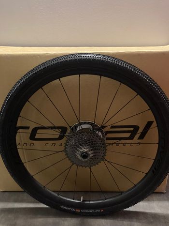 Used Roval Terra CLX Wheelset bike — image 4 of 4